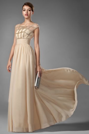 A-Line/Princess Scoop Neck Floor-Length Chiffon Formal Dress With Ruffle Beading